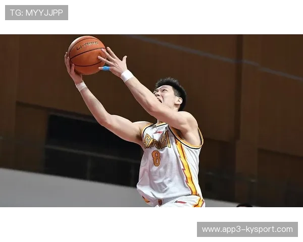 新规下判罚尺度引热议,山西队张宁首战遭遇犯规困扰。 新规下判罚尺度引热议,山西队张宁首战遭遇犯规困扰。